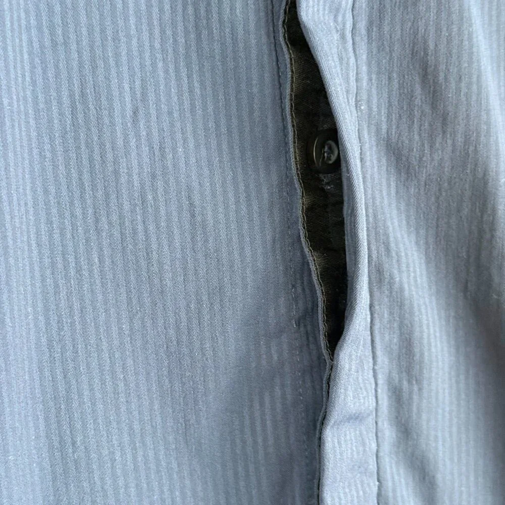 Lululemon Athletica Striped Vented Hidden Placket Button Down Shirt Mens XL Blue - Picture 3 of 8